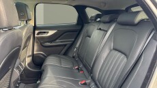 Jaguar F-Pace 2.0d Portfolio 5dr Auto AWD Diesel Estate